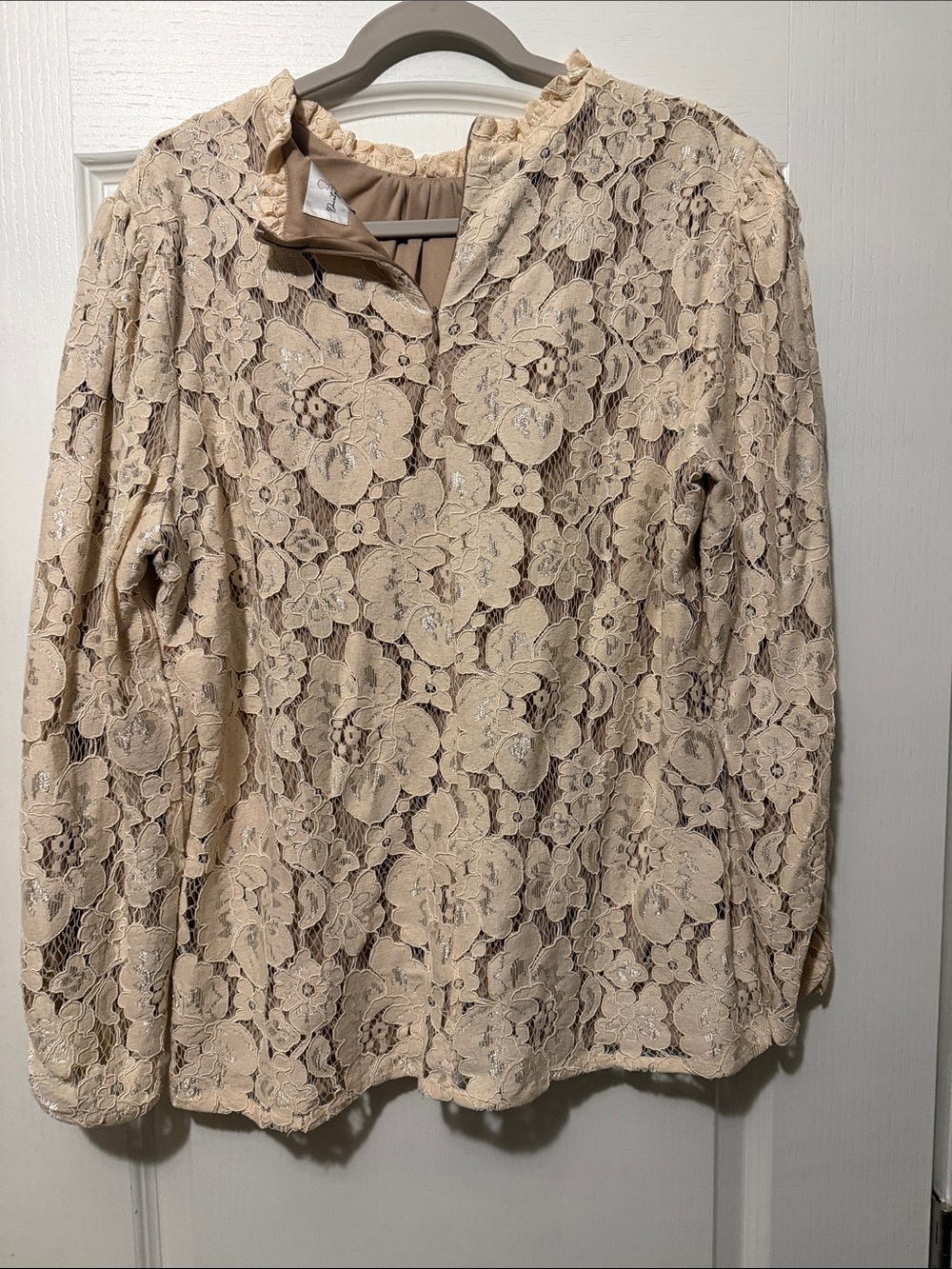 Dainty Jewells Cream Floral Lace Long-Sleeve Top - Picture 3 of 3